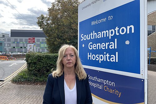 Liz Jarvis outside Southampton General Hospital